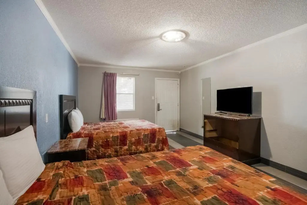 OYO Hotel Houston I-69 & I-610