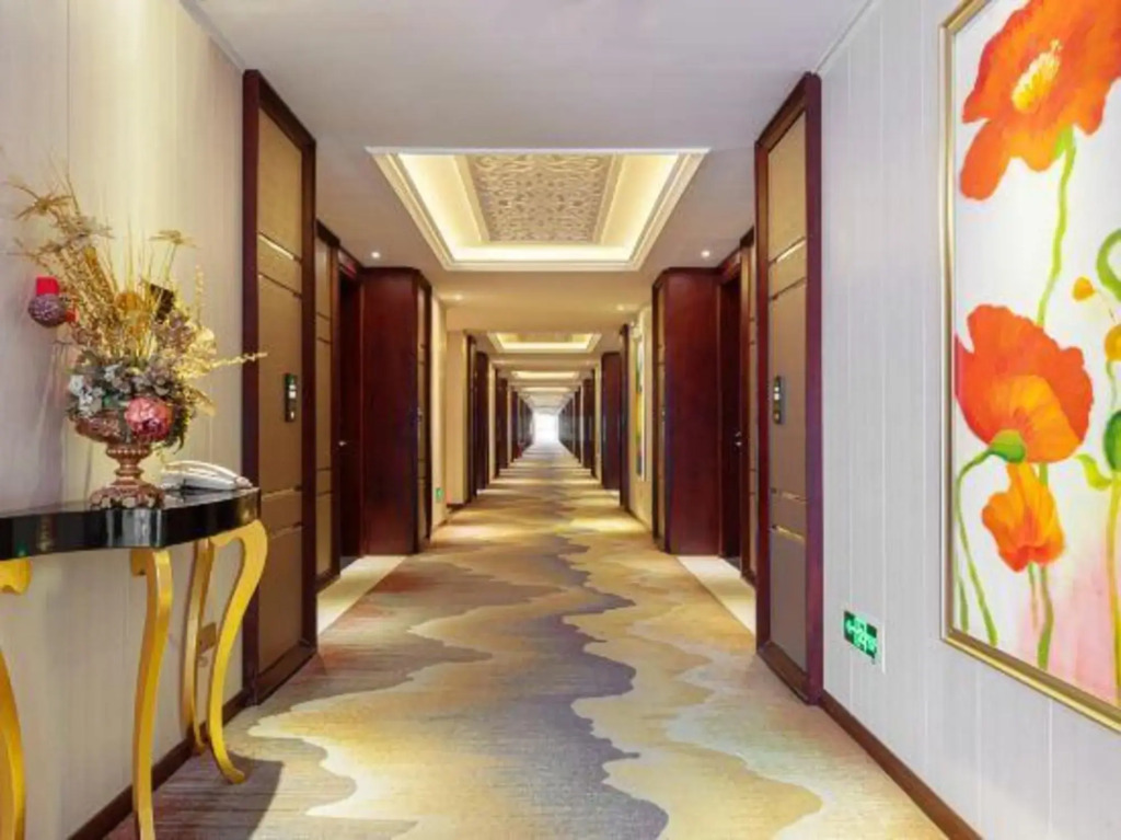 Yiyang Hotel (Yiling Wanda Plaza, Yichang Three Gorges Enterprise Base)