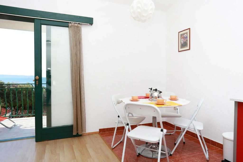 Apartments by the sea Seget Vranjica, Trogir - 10344
