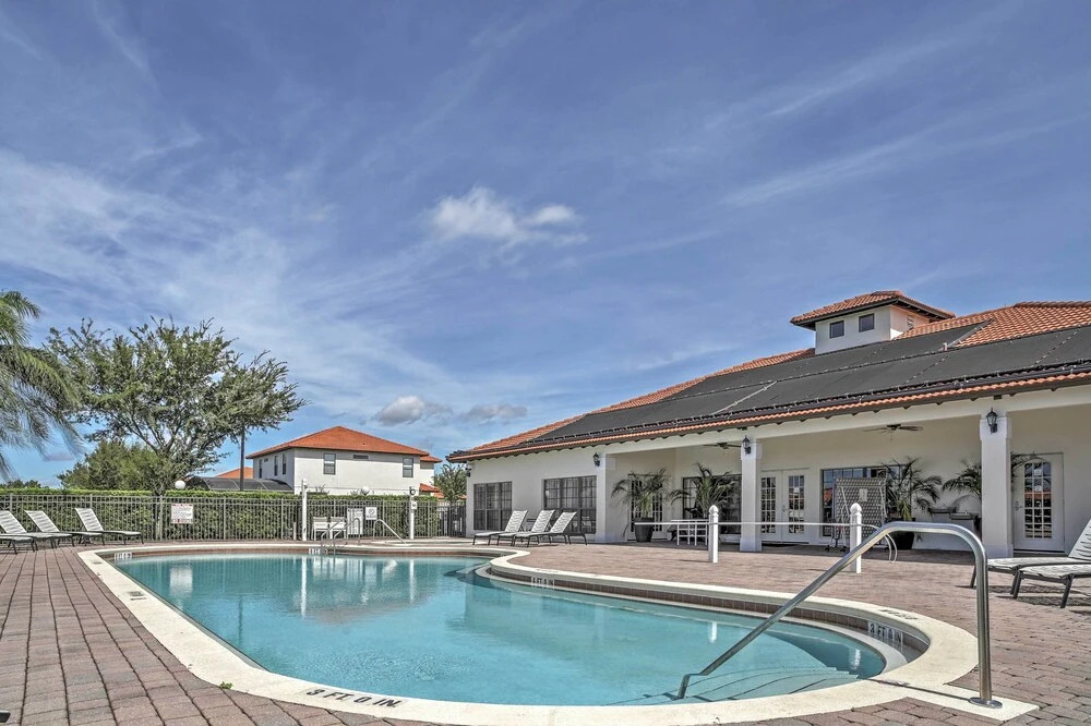 Chic Clermont Villa Less Than 10 Mi to Disney Attractions!