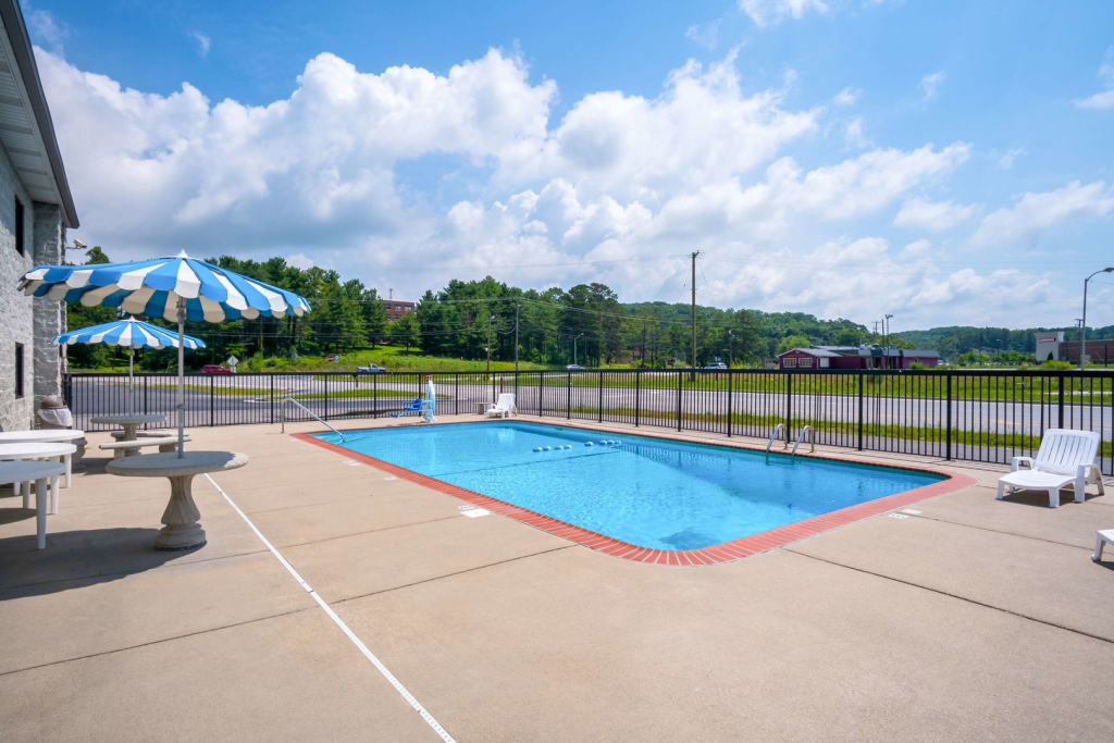 Motel 6-London, KY