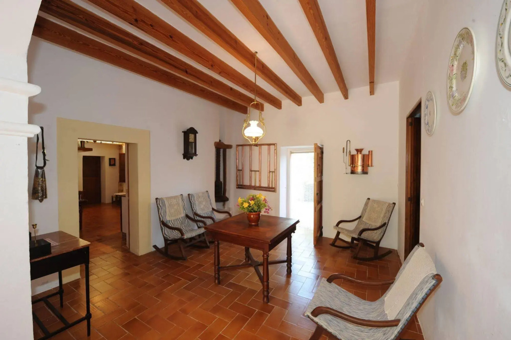 Holiday House, Felanitx
