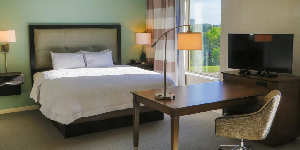 Hampton Inn & Suites Charlotte/Ballantyne