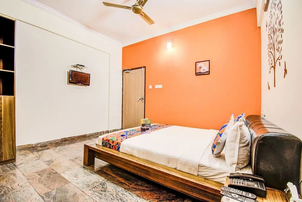 OYO 451 Goyal Residency