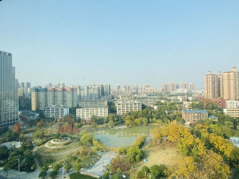 Atour Hotel Changsha Hongxing Desiqin