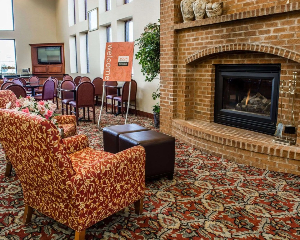 Comfort Suites Hagerstown Southeast