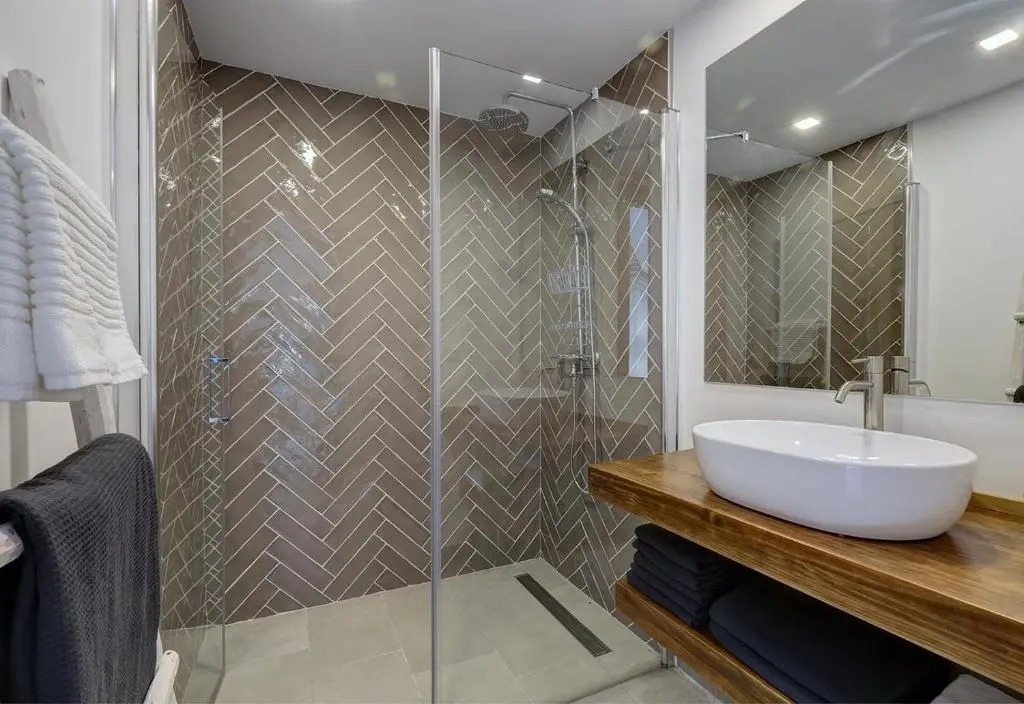 Renovated townhouse San Roque 91