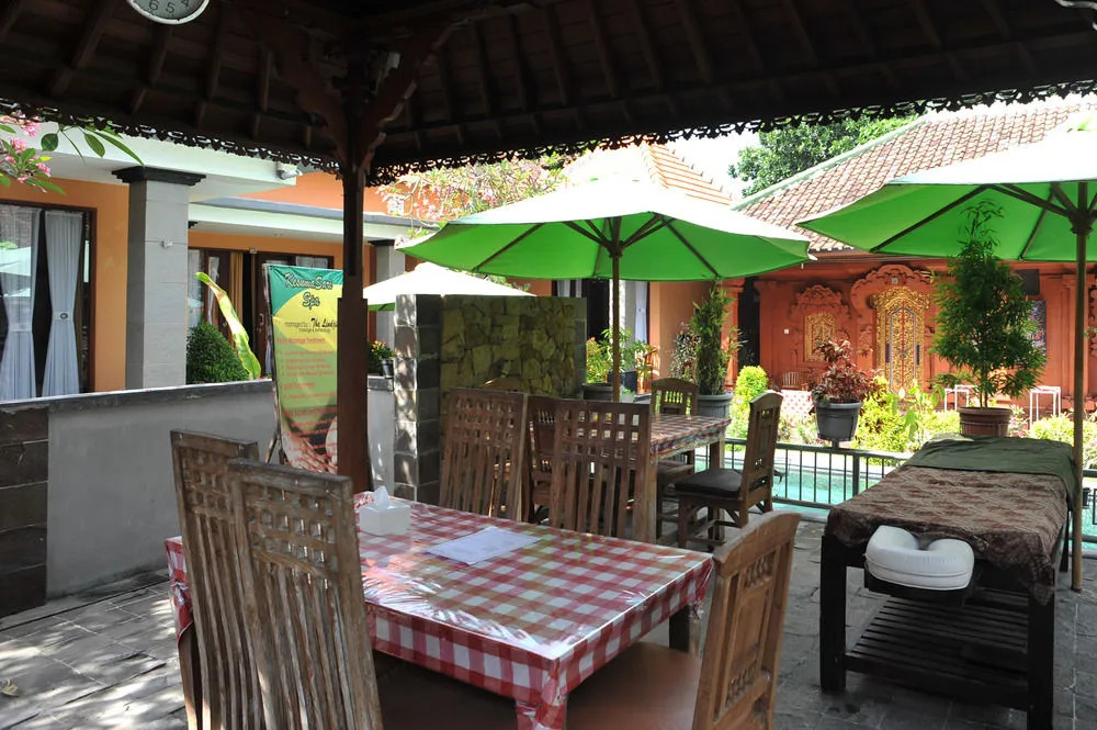 巴厘岛艾里潘泰萨努库苏马萨里6号酒店(Airy Pantai Sanur Kusuma Sari 6 Bali)