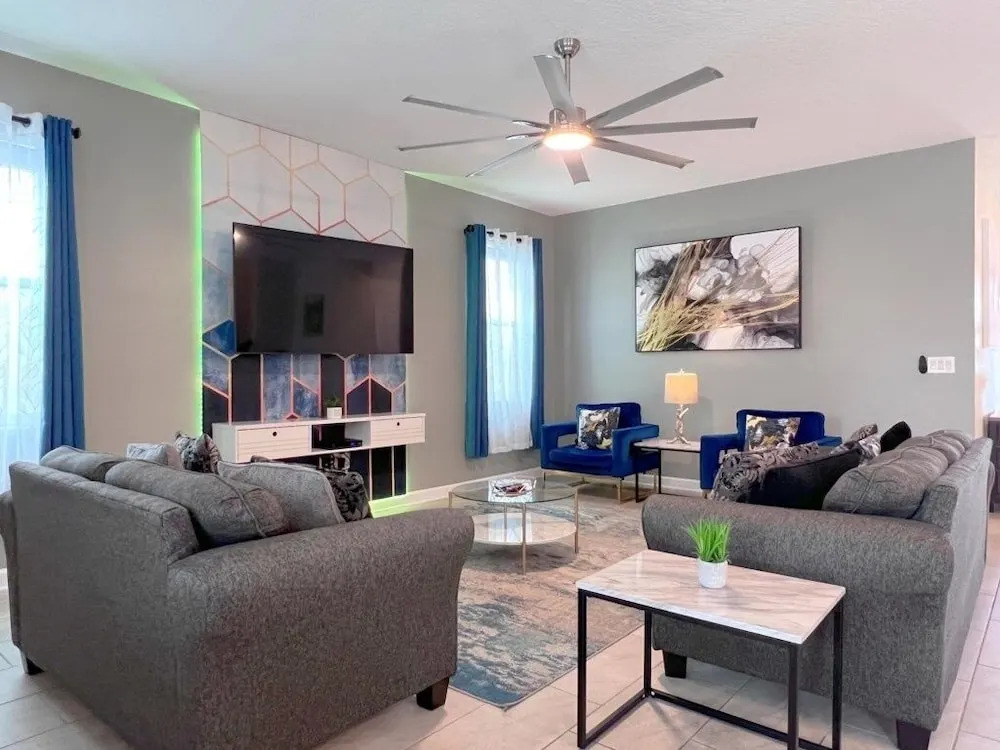 8 Bed Storey Lake Resort- Huge Bedroom for Kids 8 Home by RedAwning