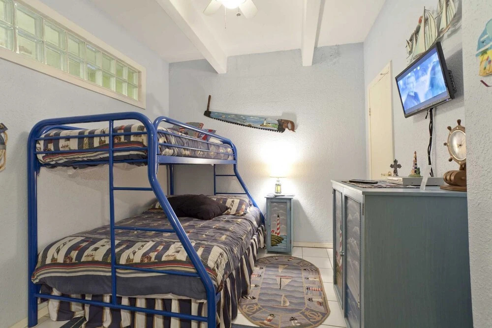 Aquarius Condominium 303