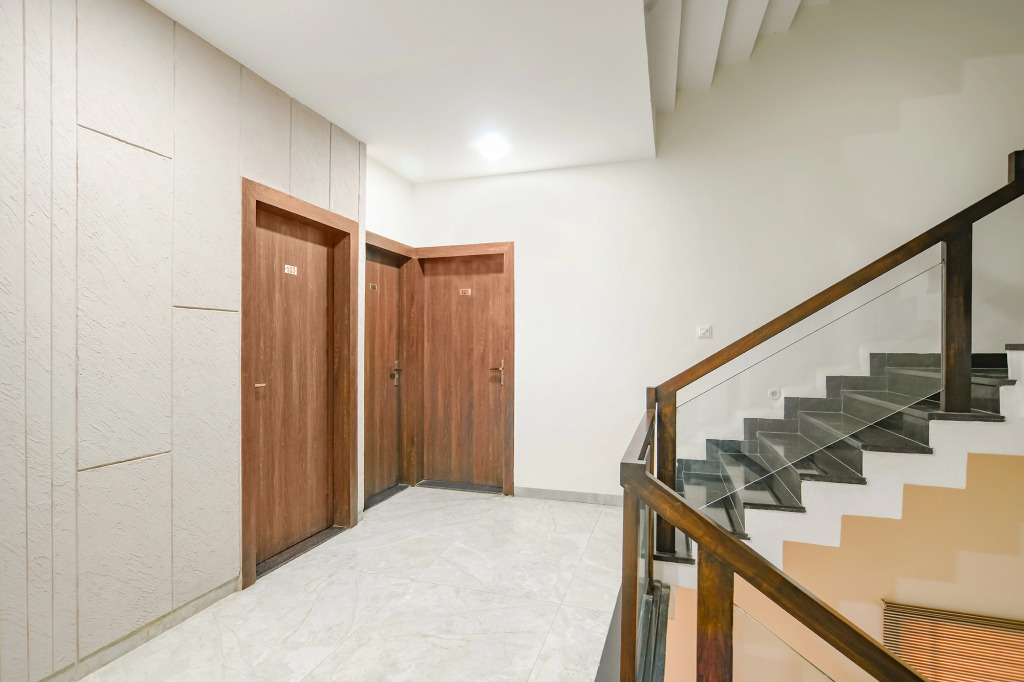 FabHotel Grand Giriraj