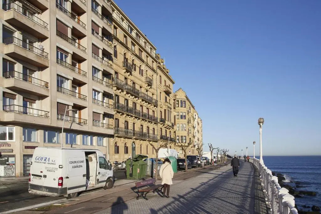 Marrubi - Basque Stay
