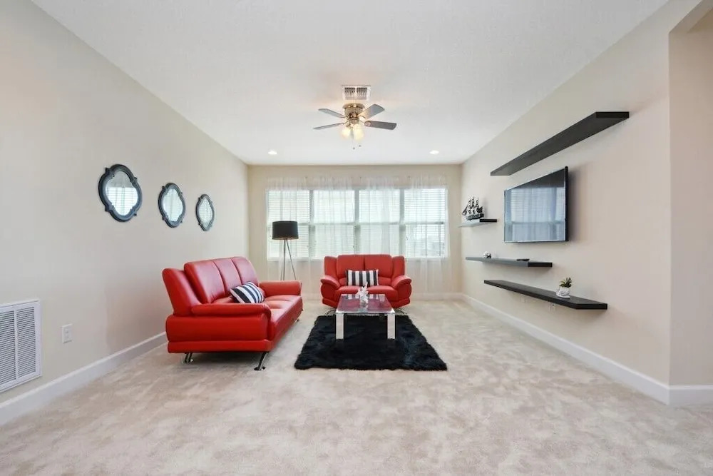 10 Bed New With Pool/spa With Lake View! 10 Bedroom Condo