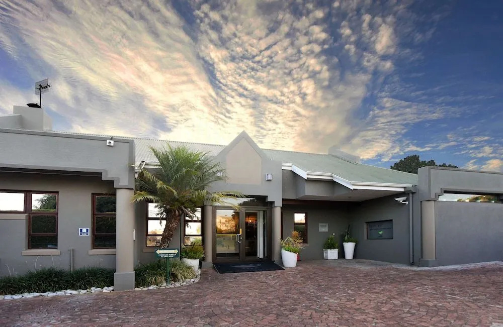 Feathers Boutique Hotel