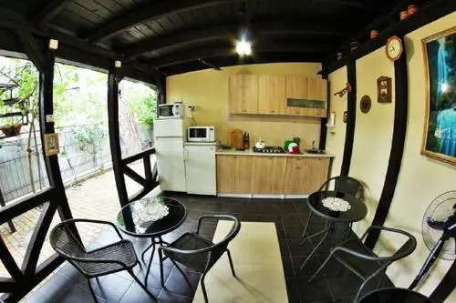 Shevchenko 21 Guest House