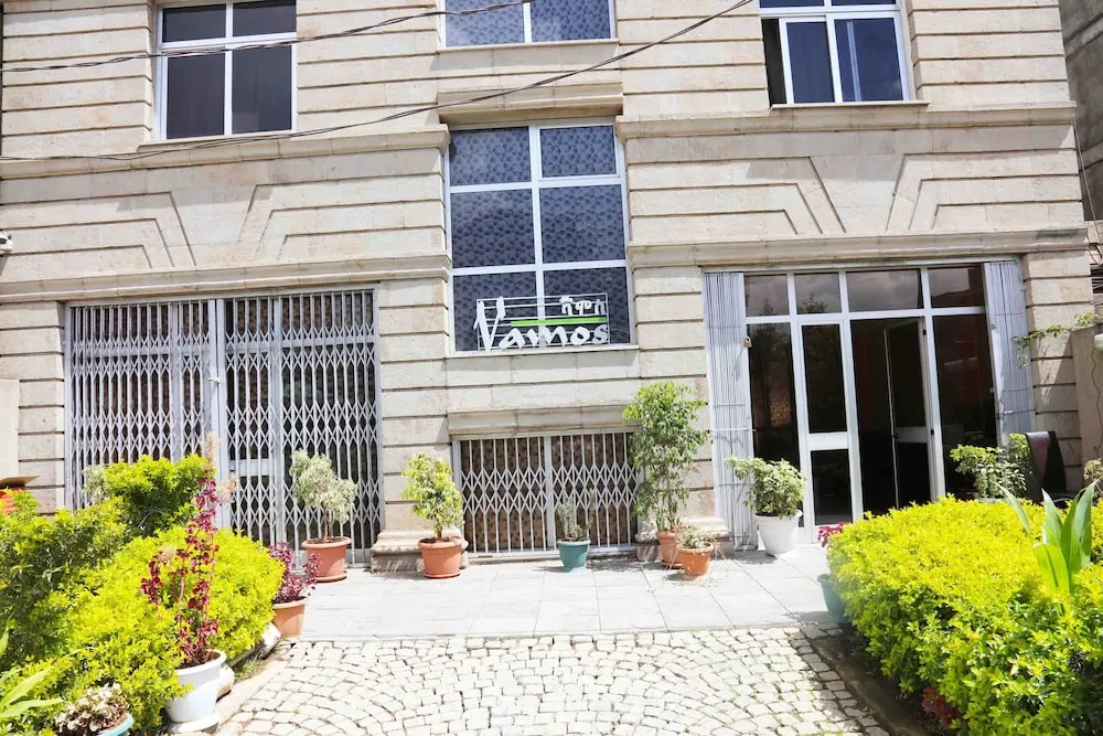 Vamos Guest House