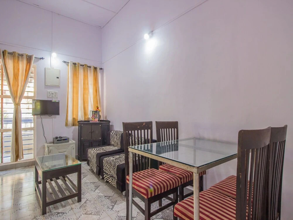 OYO 12022 Home Cozy 2BHK Anjuna Beach