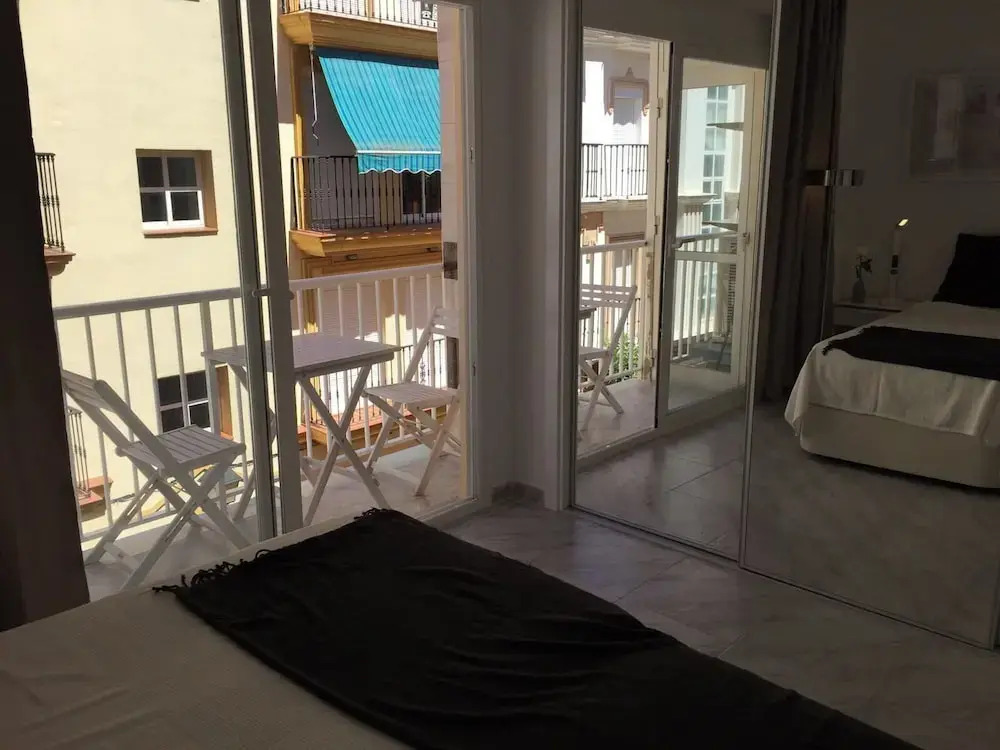 Seaside Bliss 2 Bedroom Condo in Fuengirola