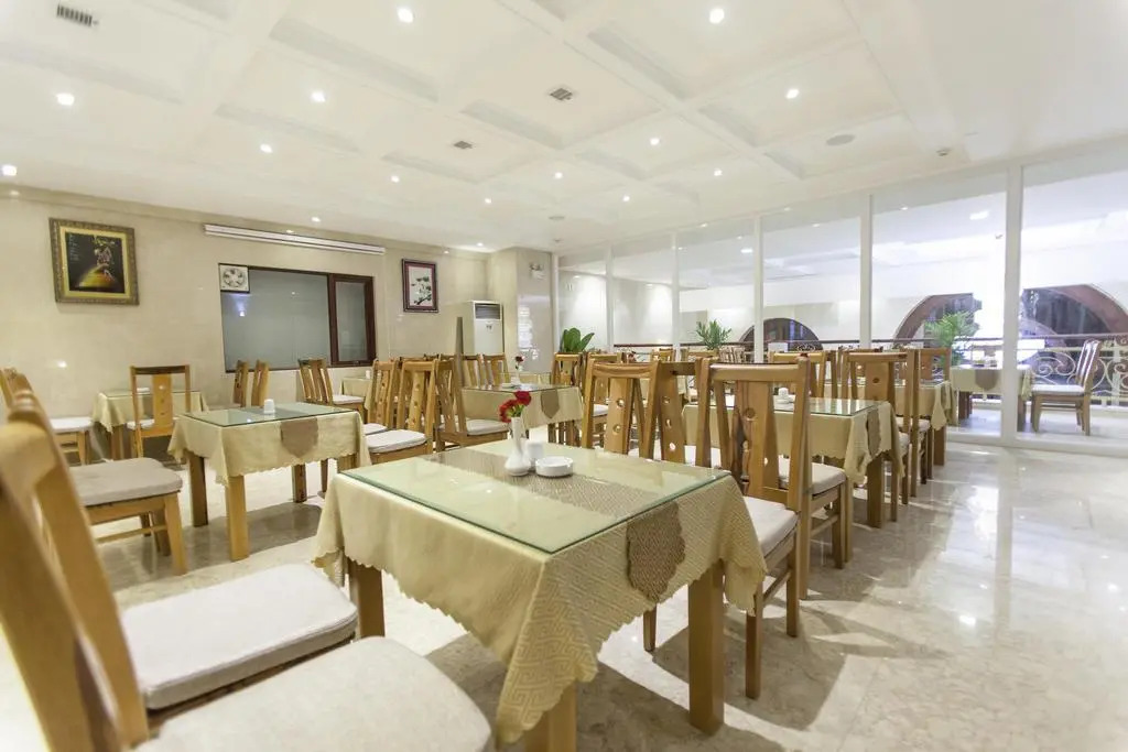 Moonlight Hotel Da Nang - Near Dragon Bridge