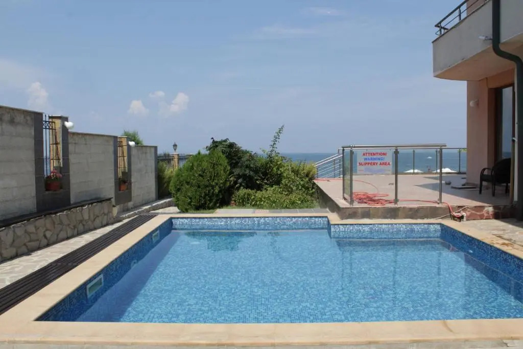 Barex Family Hotel