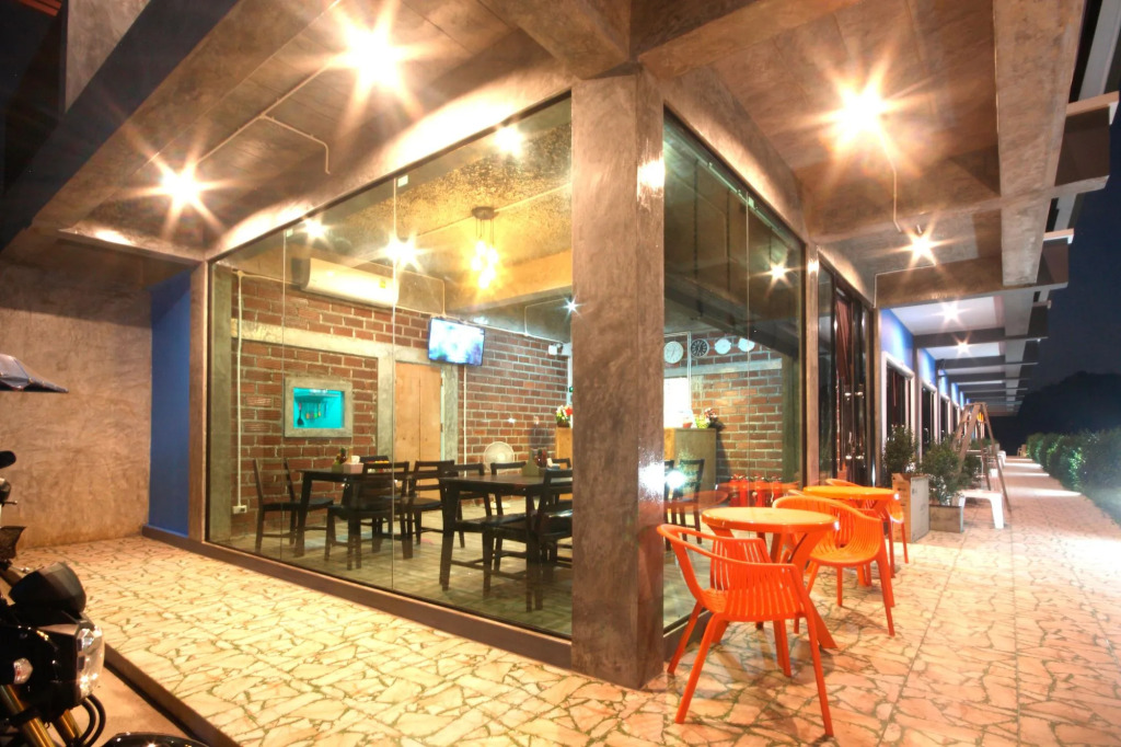 The Aireen Hotel