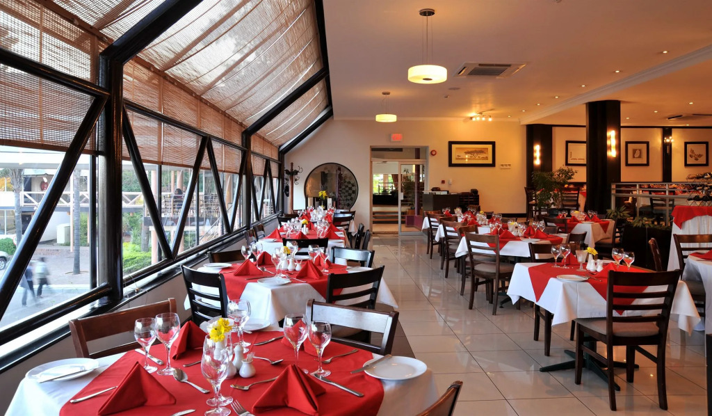 Cresta Thapama Hotel