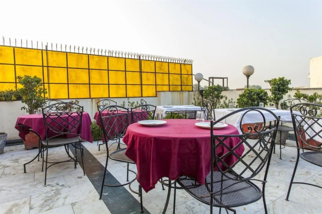 Hotel Sunstar Residency