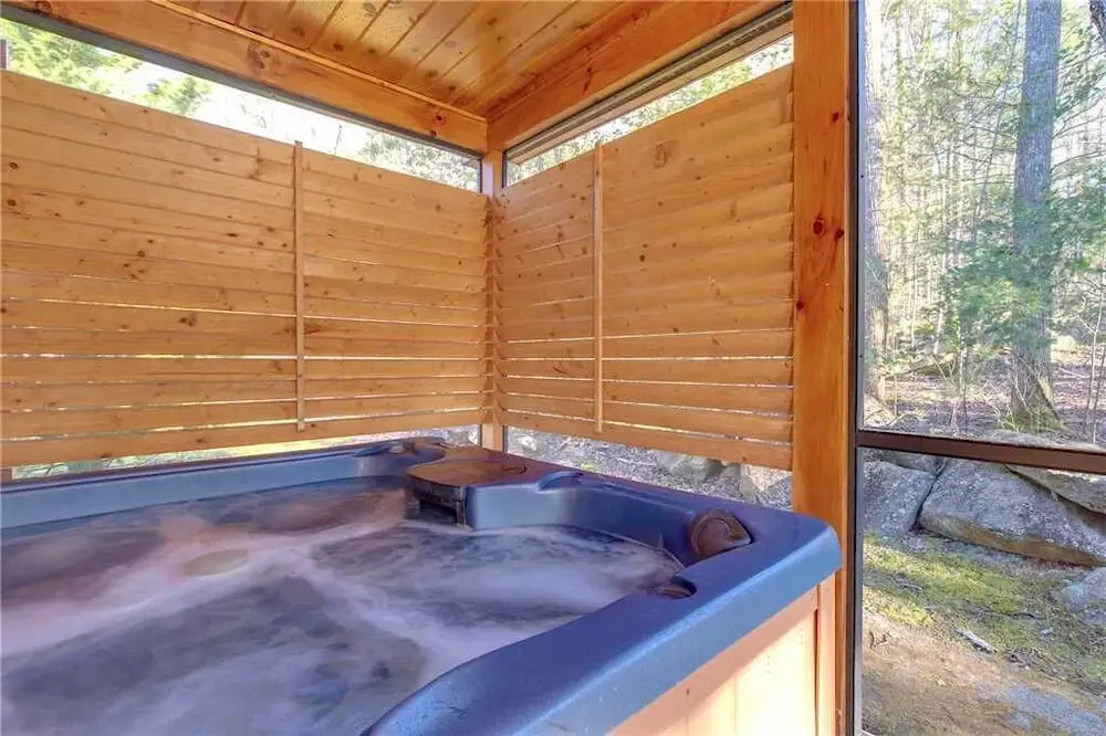 Marlenes Hideaway 3 - Three Bedroom Cabin