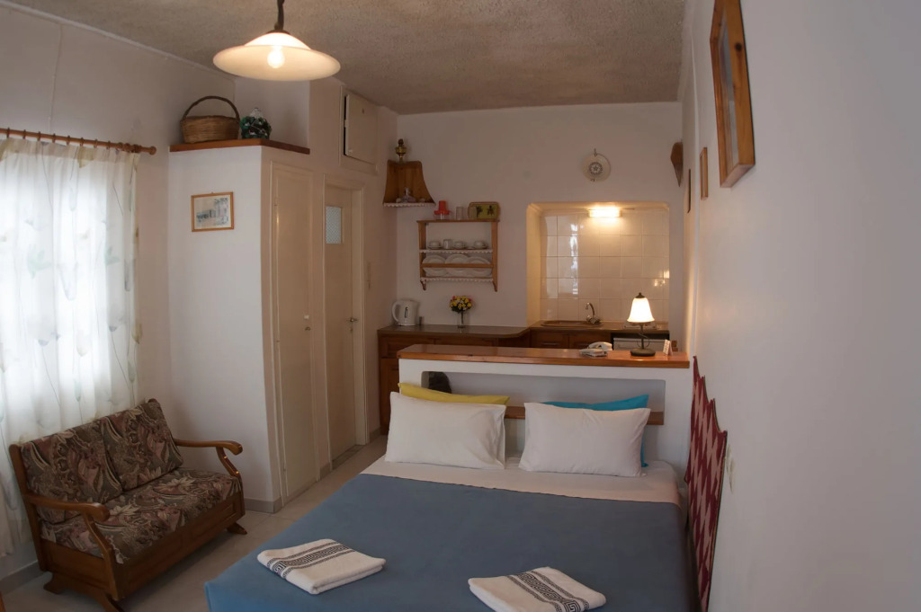 Vallas Apartments & Villas