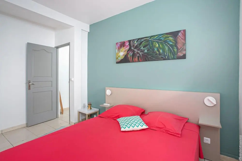 Apartment with 2 Bedrooms in Les Trois-Îlets, with Wonderful City View, Enclosed Garden And Wifi - 50 M From the Beach