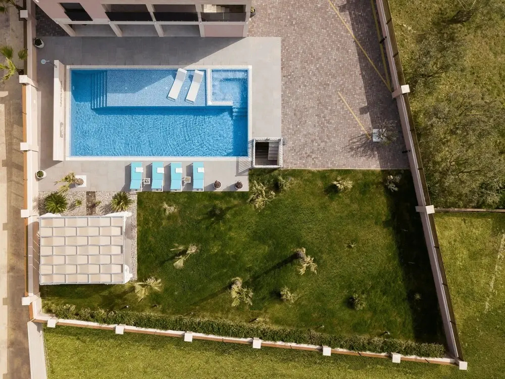 Malibu Eclipse - Luxury villa with pool & spa
