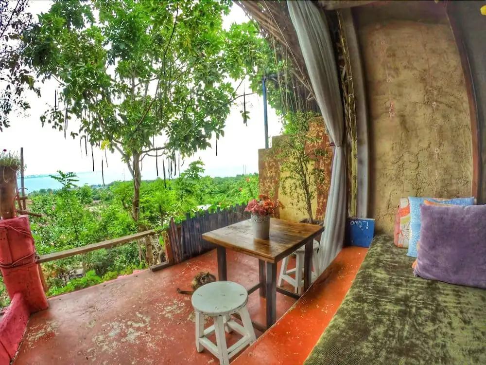Dharakiri Resort