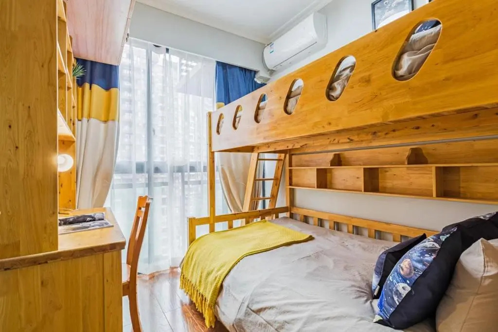 Chongqing Yubei·Chongqing North Railway Station· Locals Apartment 00138340