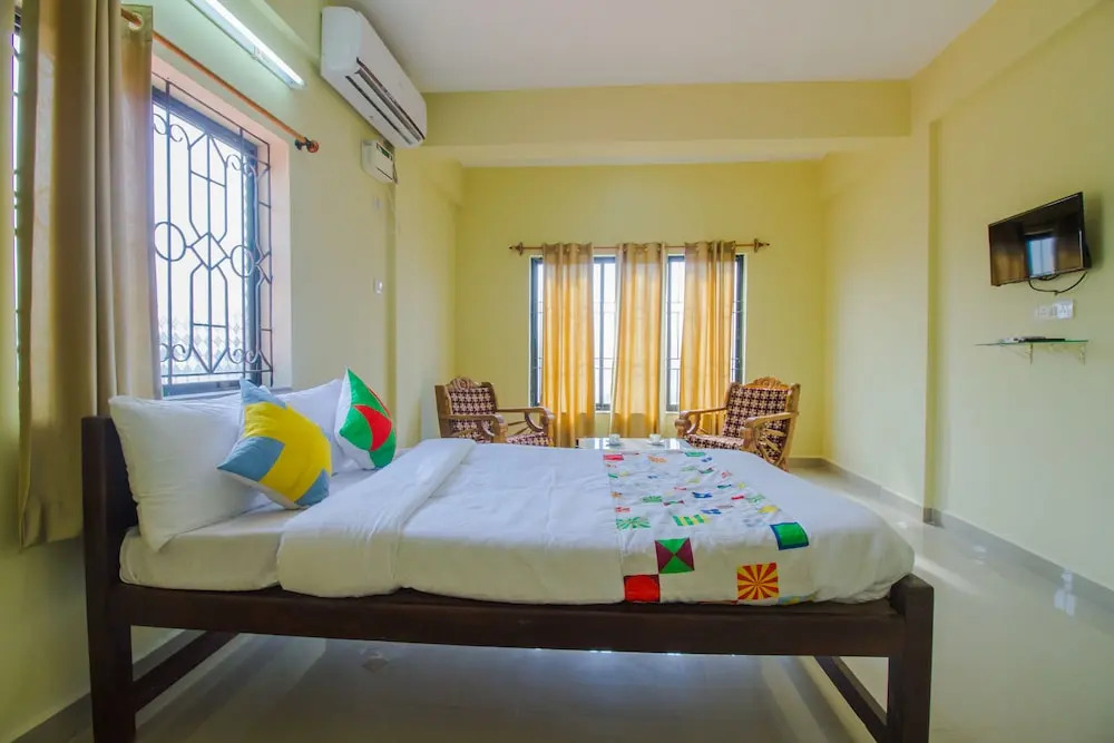 OYO 22002 Home Spacious Studio Uddo Beach