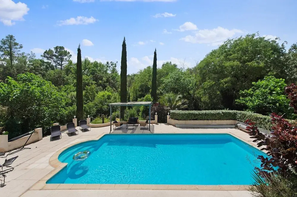 Villa in Flayosc with Private Pool