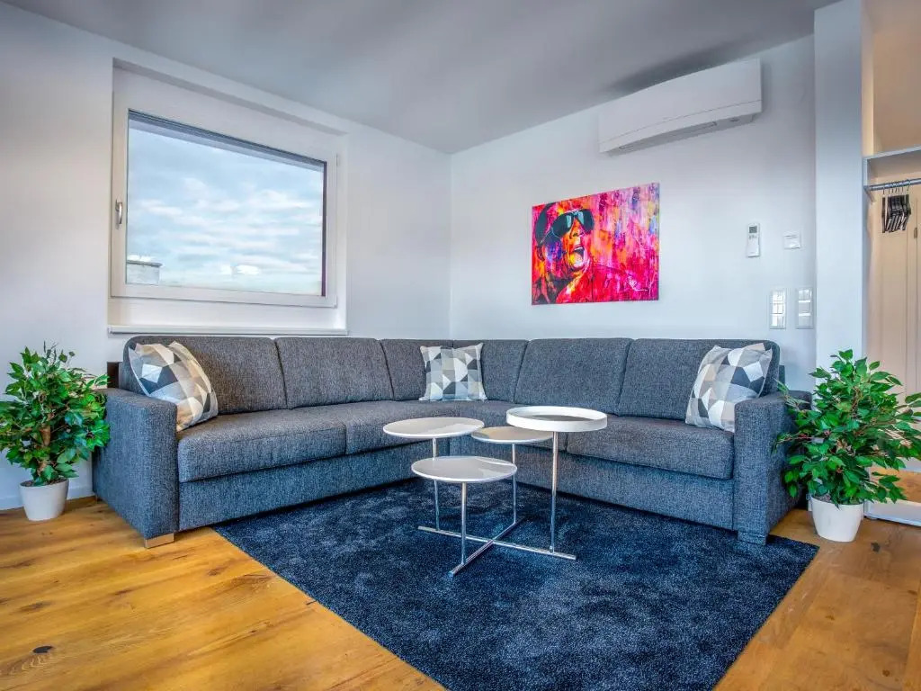 Mark's Penthouse Apartments managed by SKY9 Apartments