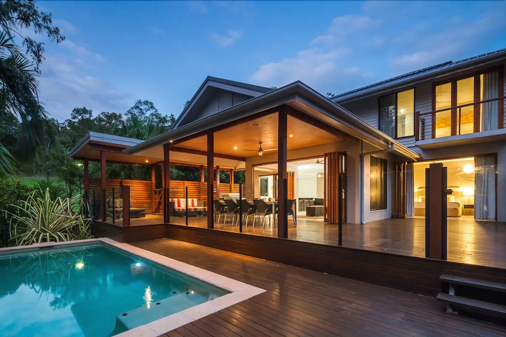 Trito - Luxury Holiday House