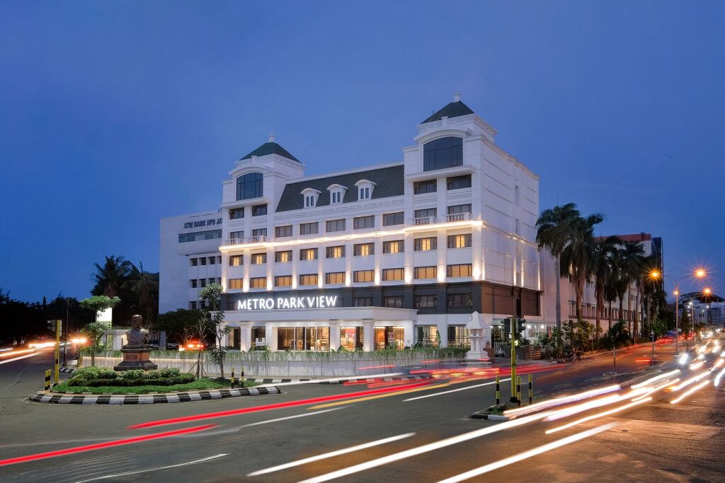 New Metro Hotel