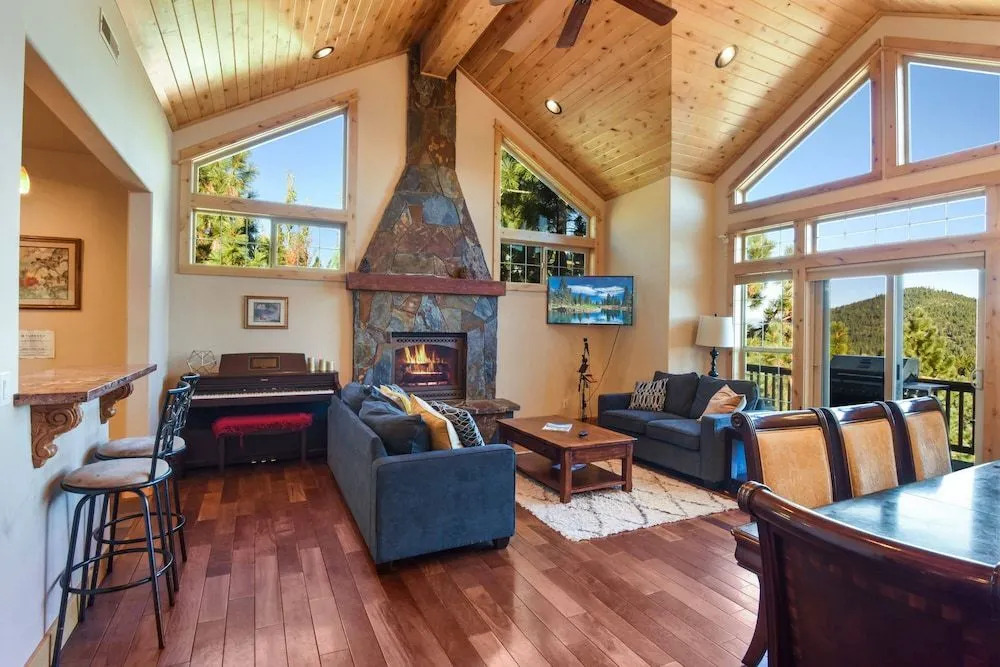 Hilltop Hideaway w/ Game Room & Forest Views!