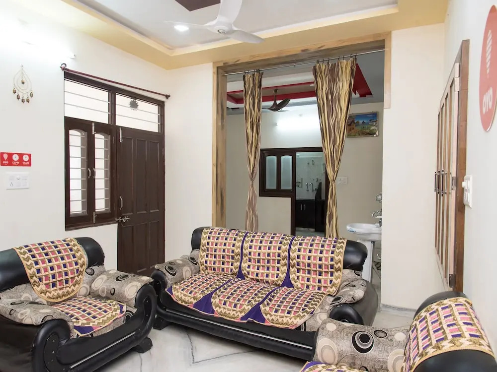 OYO 13330 Home Modern 2BHK Pratap Nagar