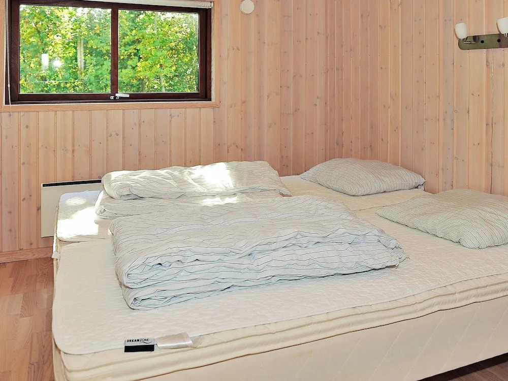 Elegant Holiday Home in Ansager near Lake