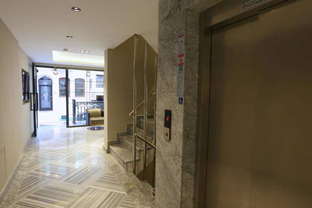 Sel Suite Hotel