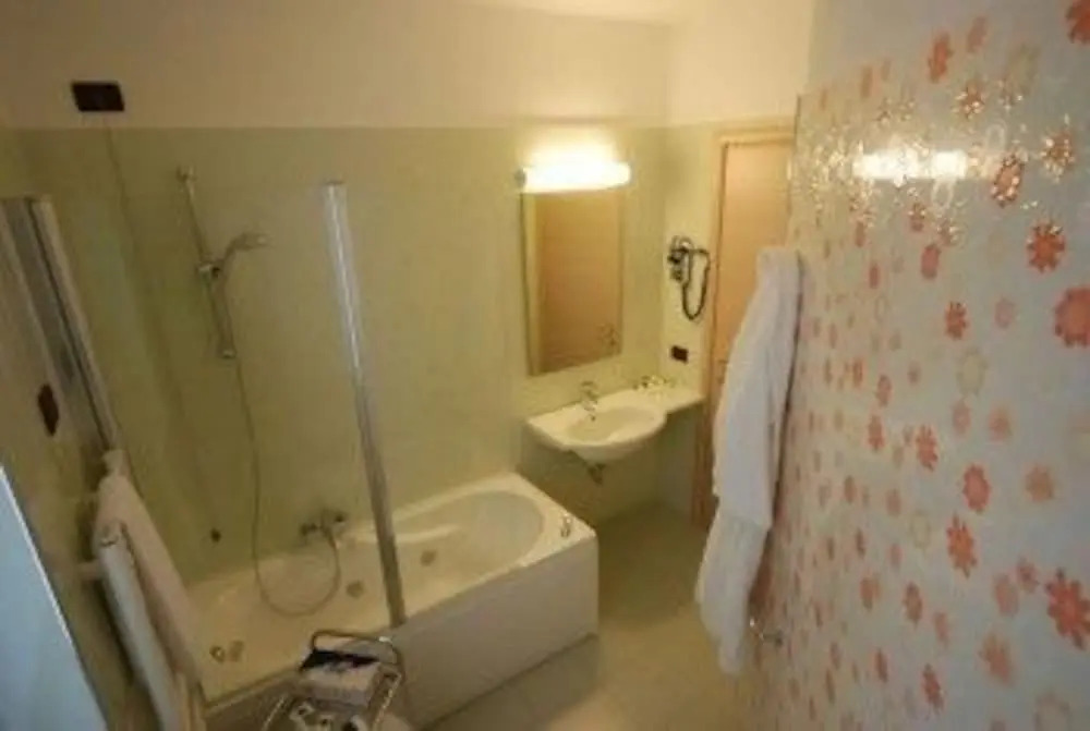 Residence & Suites Solaf