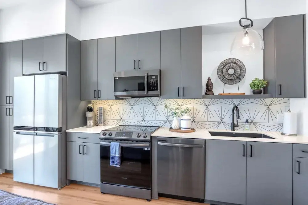 Relax in a Luxe Resort-style Condo