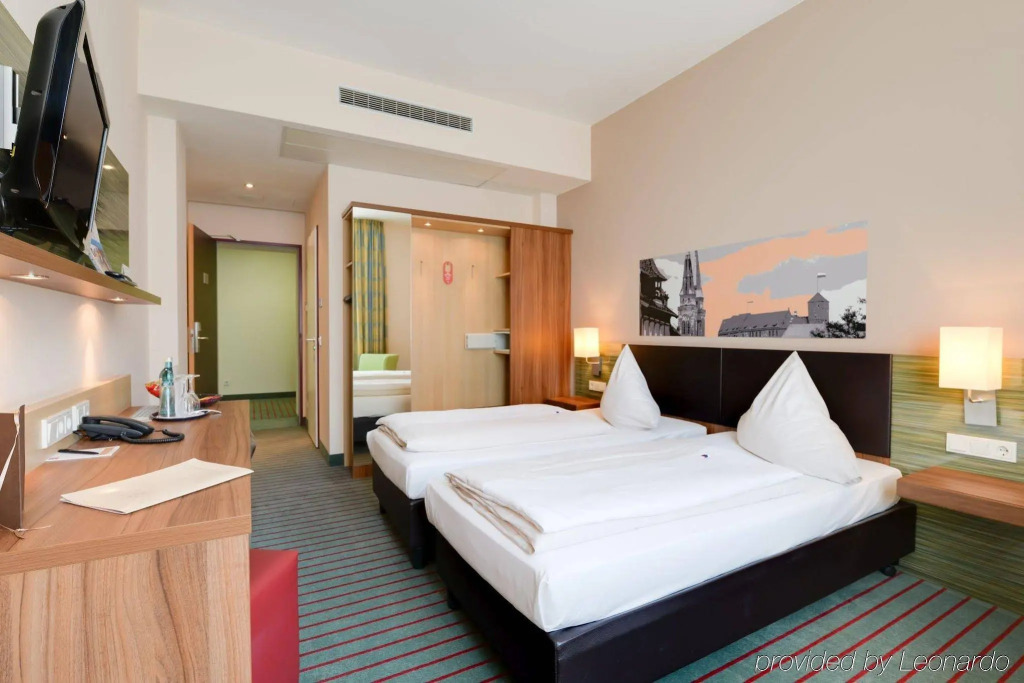 Novina Hotel Tillypark