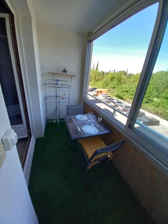Studio Balcon Proche Hypercentre de Narbonne