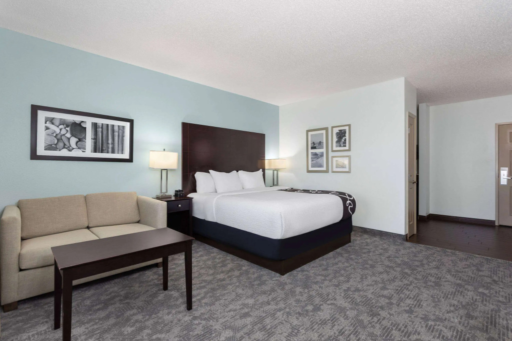 La Quinta by Wyndham Bonita Springs Naples North