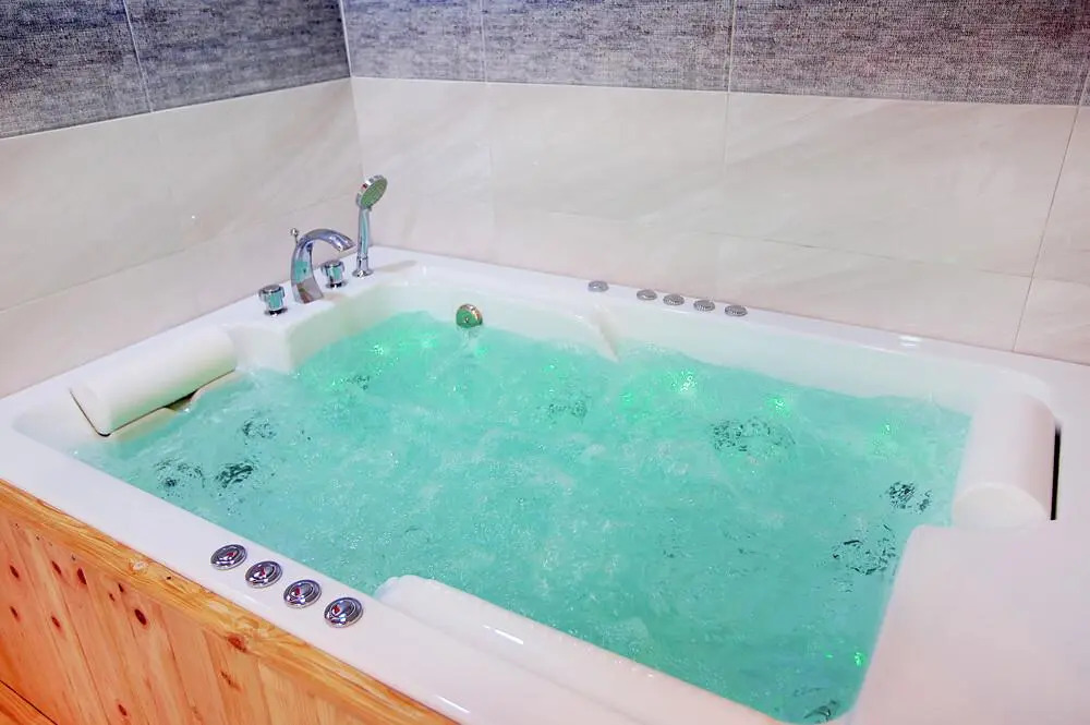 Namiseom The Hue Couple and Spa Pension