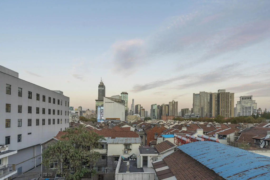 Home Inn Plus Shanghai Huaihai Road Sinan Road