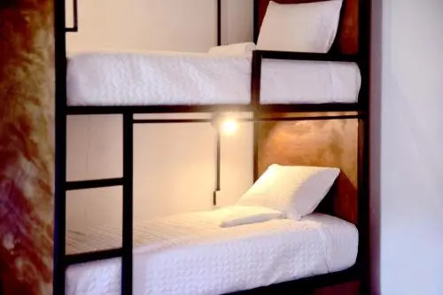 Tzunun Hostel